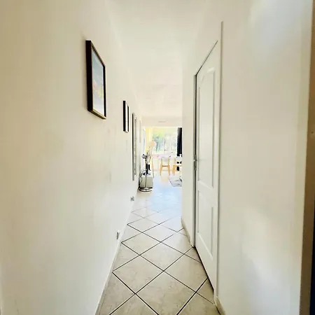 Port Vincent - Deux Pieces Avec Piscine Mae-3333