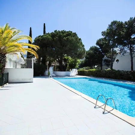 Port Vincent - Deux Pieces Avec Piscine Mae-3333 Апартаменты *
